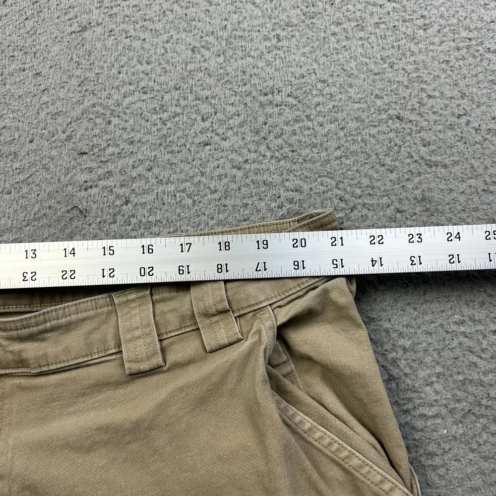 Duluth Trading Co Shorts Men Beige Flex Fire Hose Relaxed Fit Canvas Cargo 44